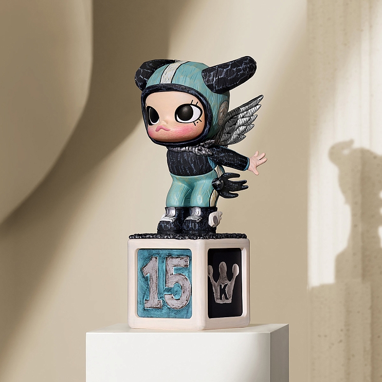 ПОП МАРТ. Коллекционная фигурка MOLLY Anniversary Statues